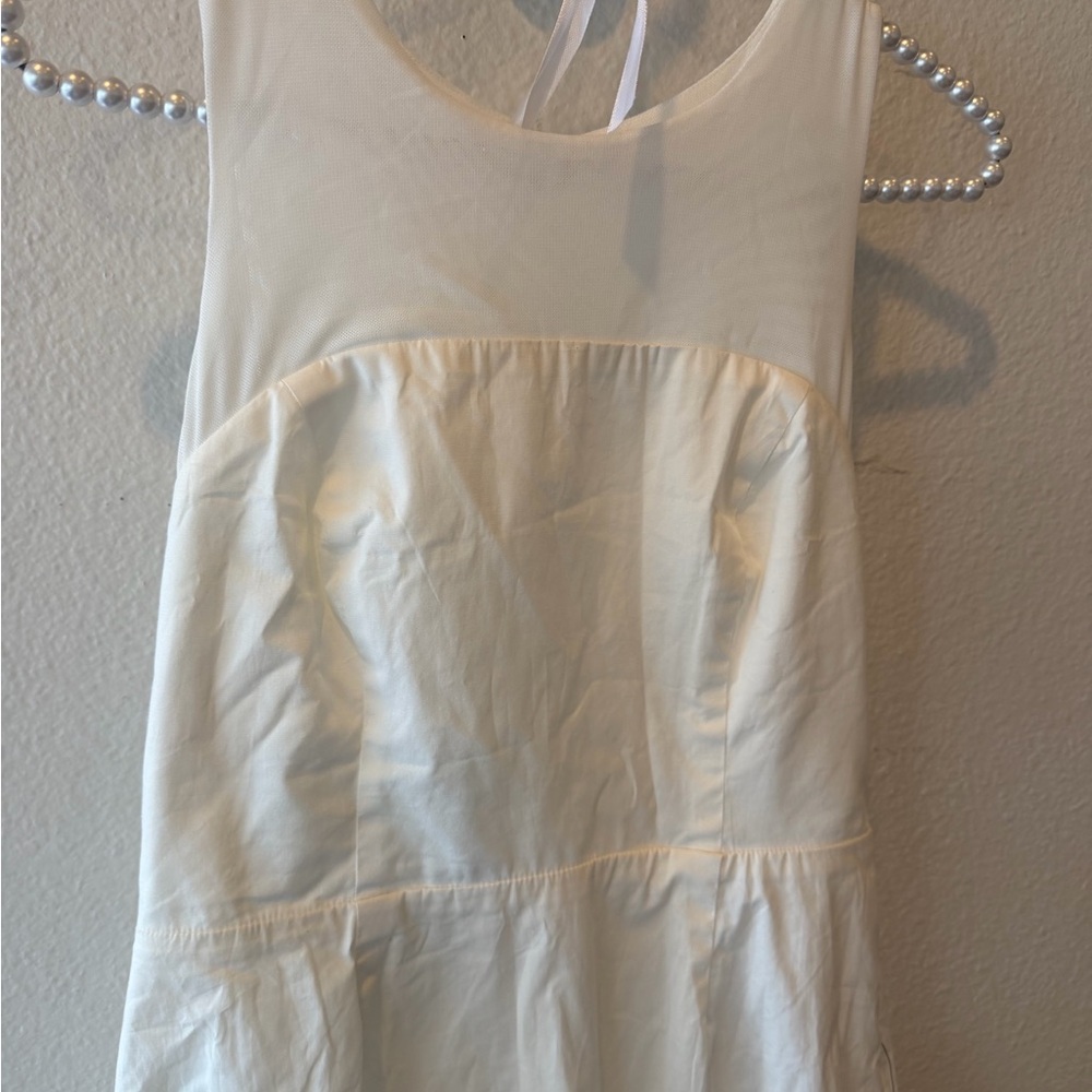 Lulu's NWT Chic Flourish White Rosette Train Mini Dress Womens Medium New - Picture 6 of 13
